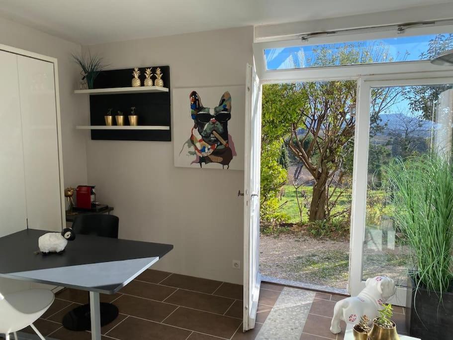 La Vue Sur Le Mont Ventoux, Appartement & Parking Cairanne Exterior photo